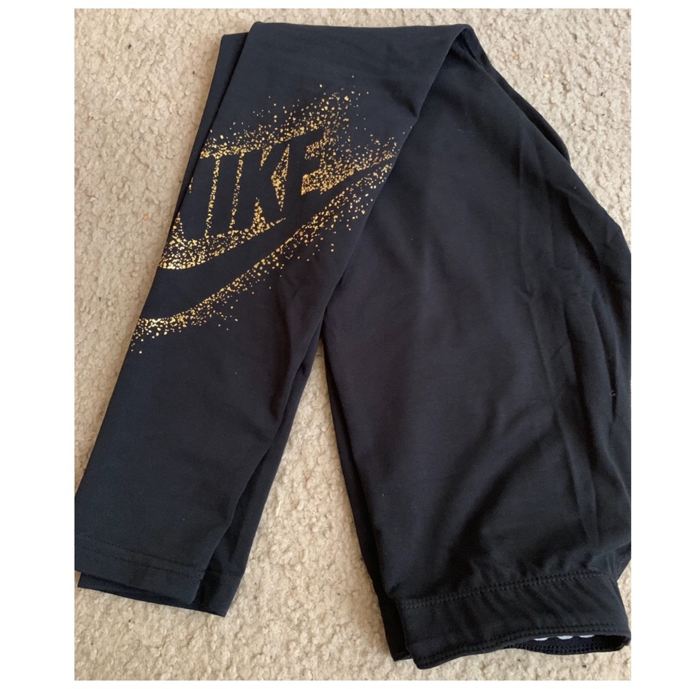 Nike leggings